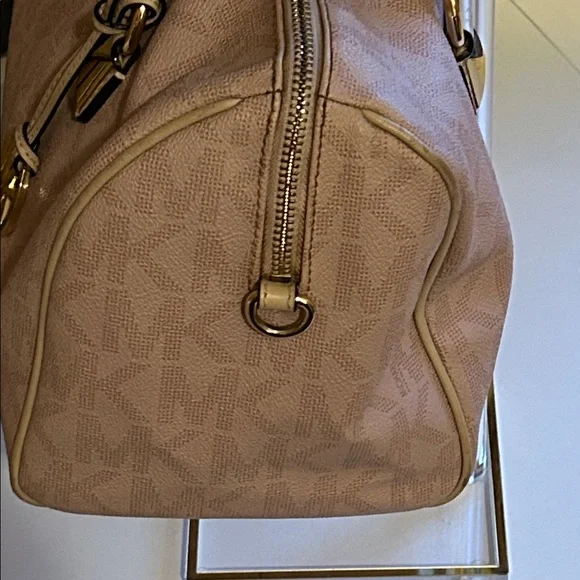 Michael Kors Blush Satchel Bag - Picture 4 of 16